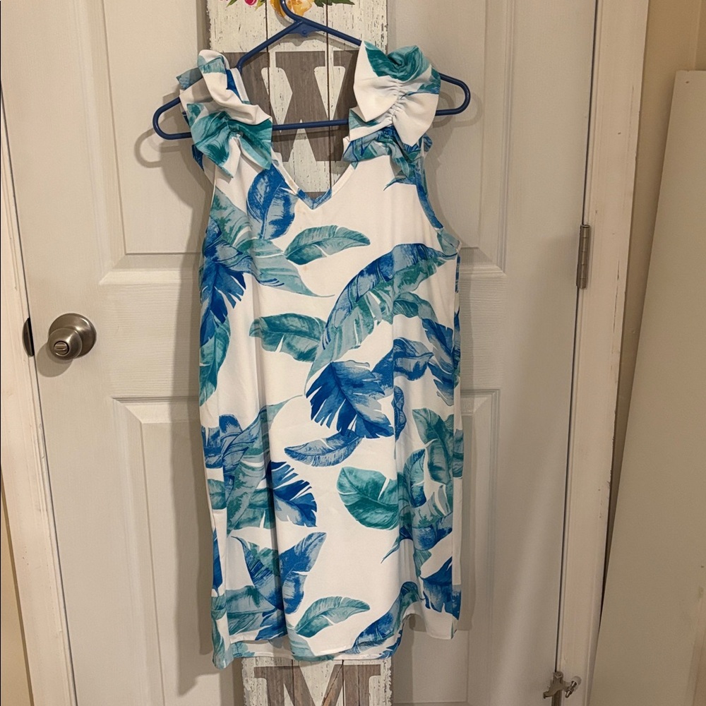 Entro Blue and Green Leaf Print Dress